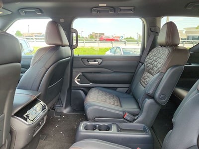2025 Nissan Armada Platinum