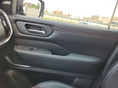 2025 Nissan Armada Platinum