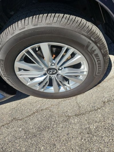2018 INFINITI QX80 Base