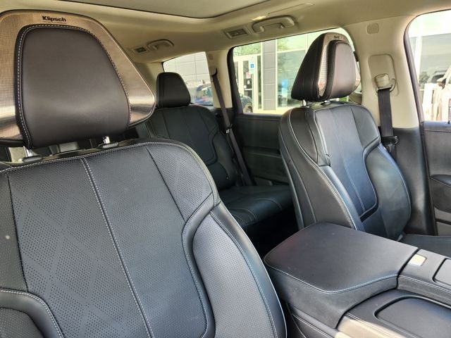 2025 INFINITI QX80 SENSORY