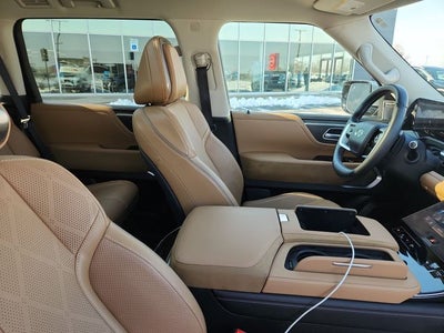 2025 INFINITI QX80 SENSORY