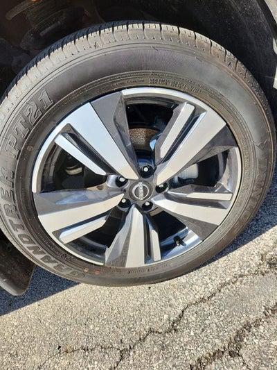 2025 Nissan Rogue SL