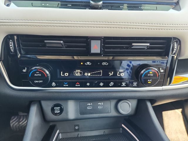 2025 Nissan Rogue SL