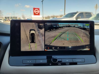 2025 Nissan Rogue SL