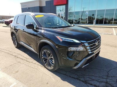 2025 Nissan Rogue SL