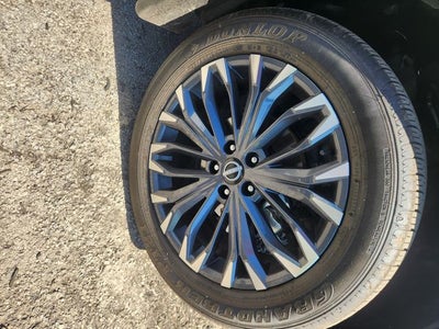 2025 Nissan Rogue Platinum