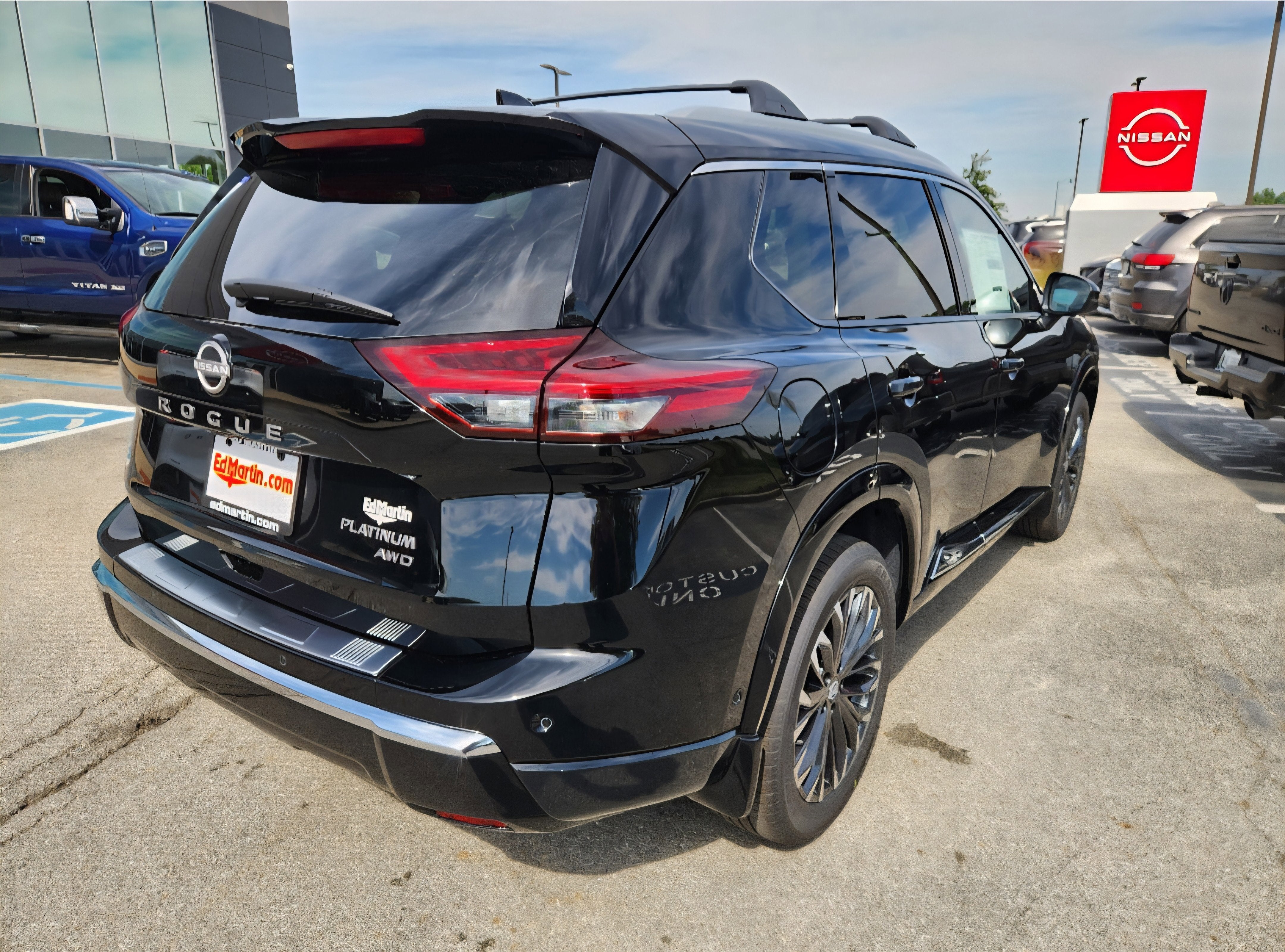 2026 Nissan Rogue Platinum