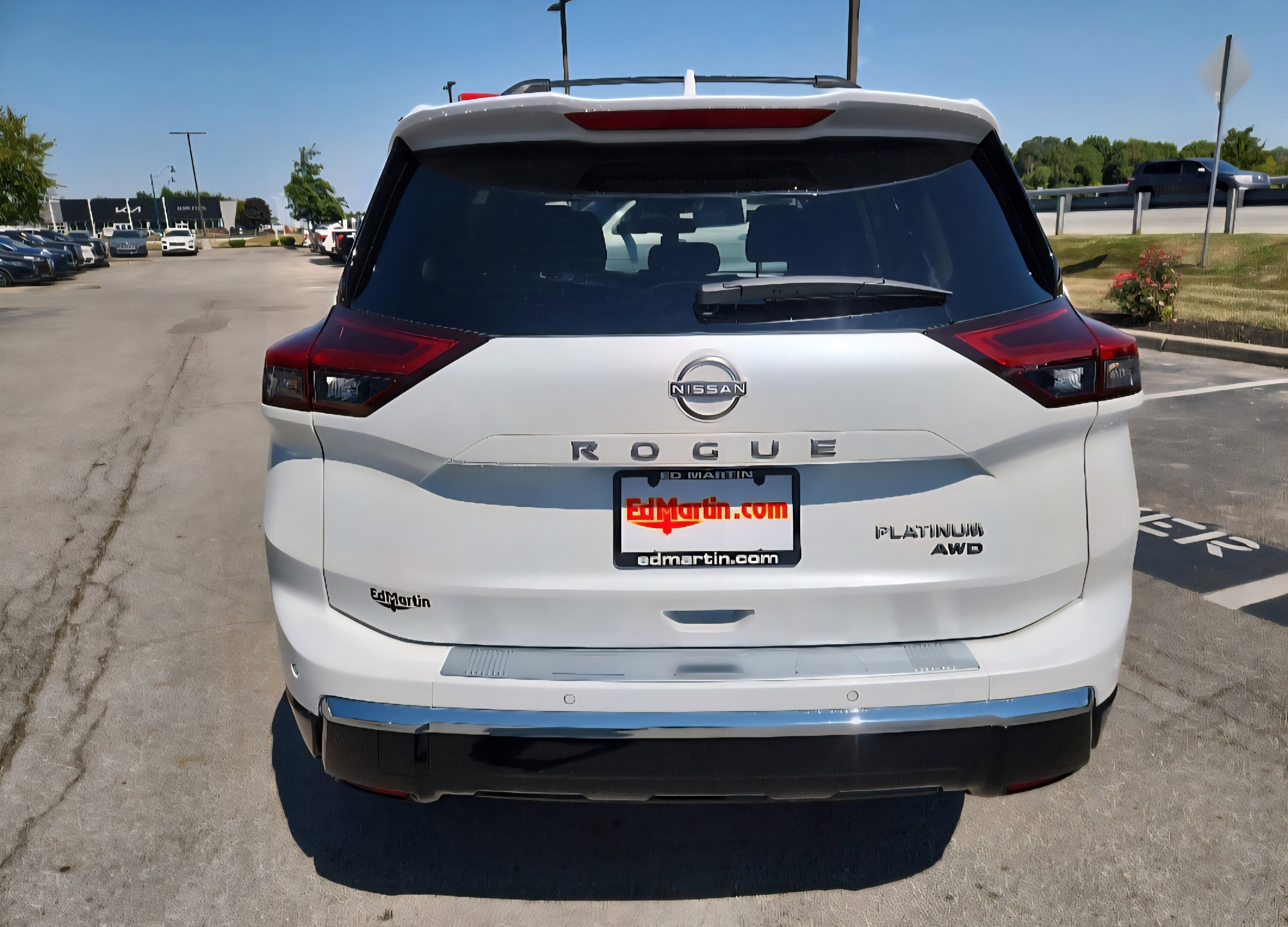 2026 Nissan Rogue Platinum