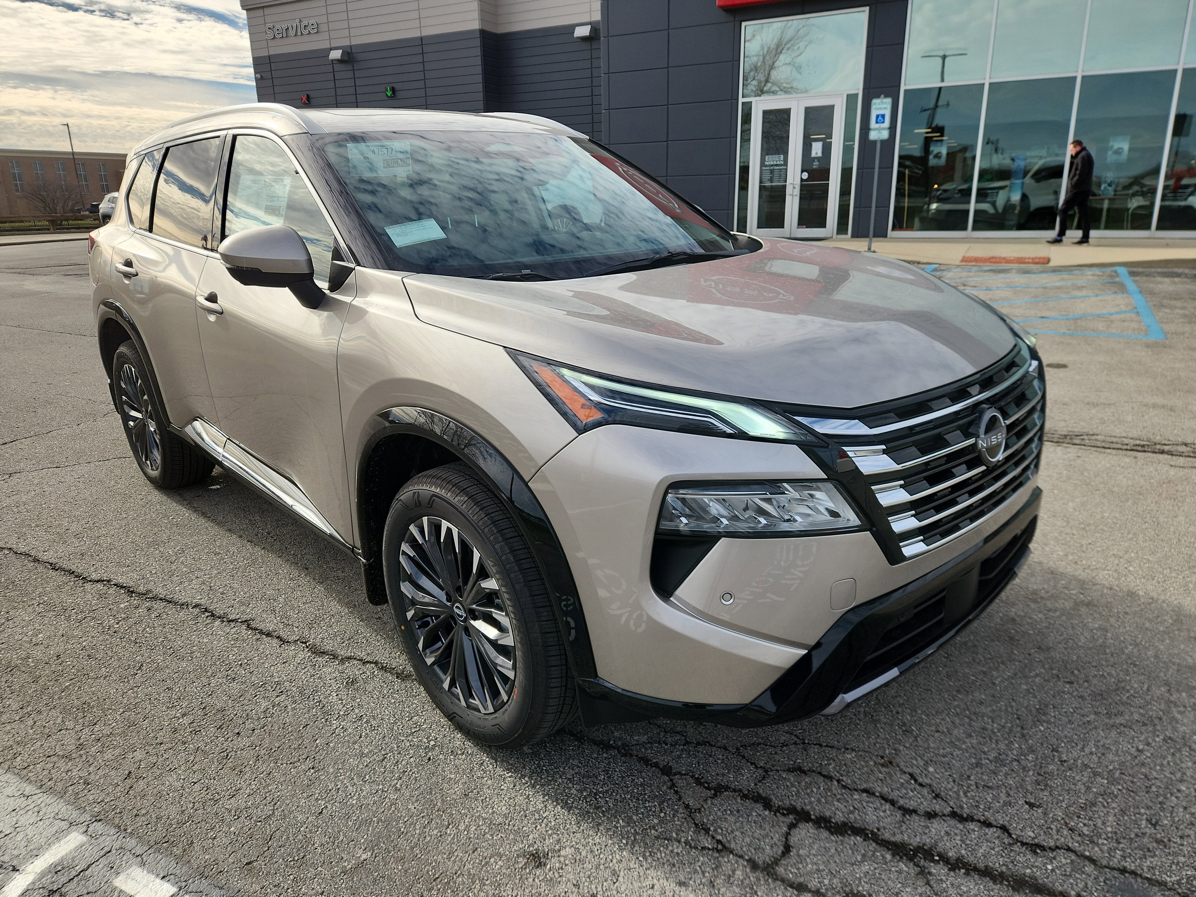 2026 Nissan Rogue Platinum