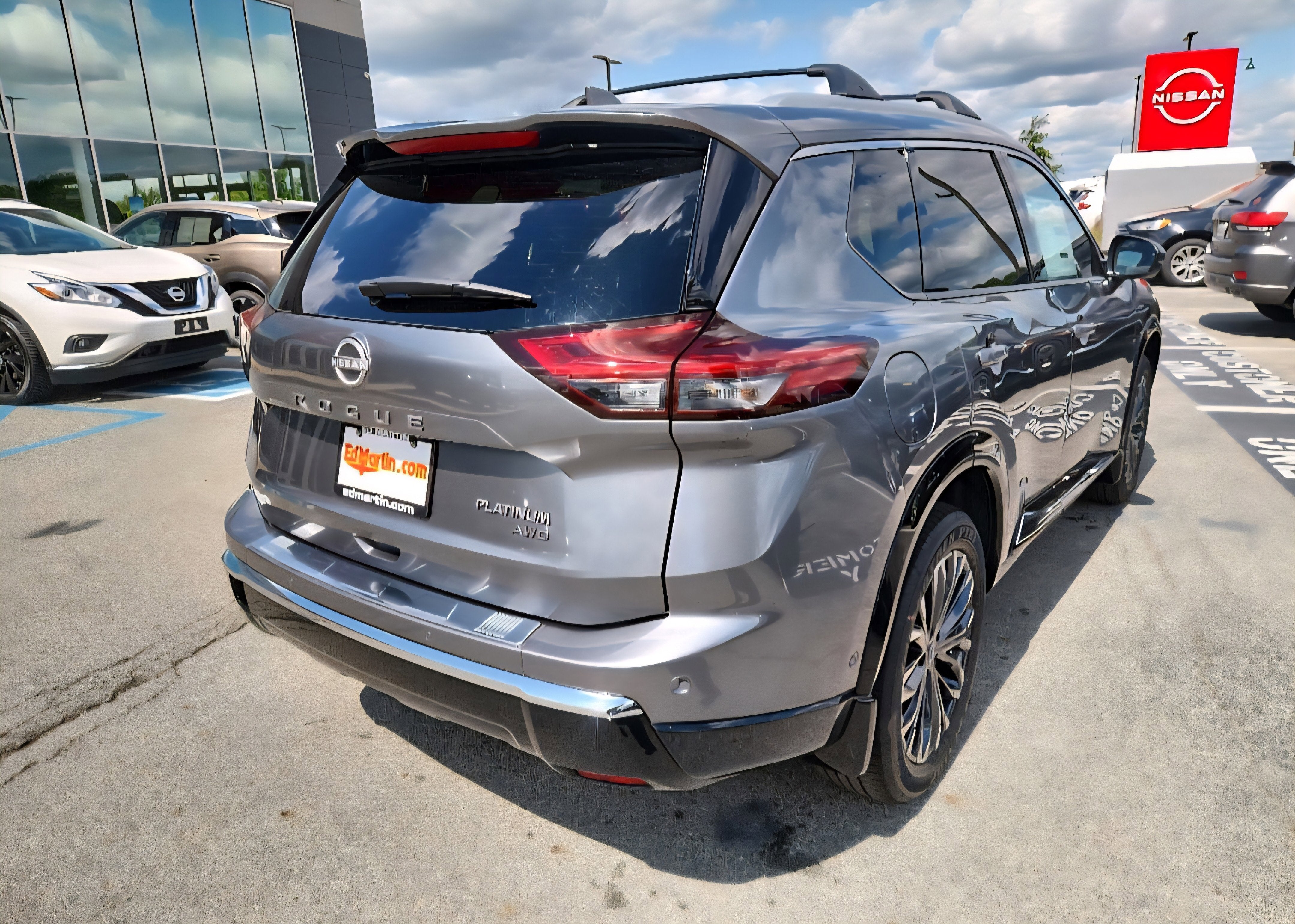 2026 Nissan Rogue Platinum