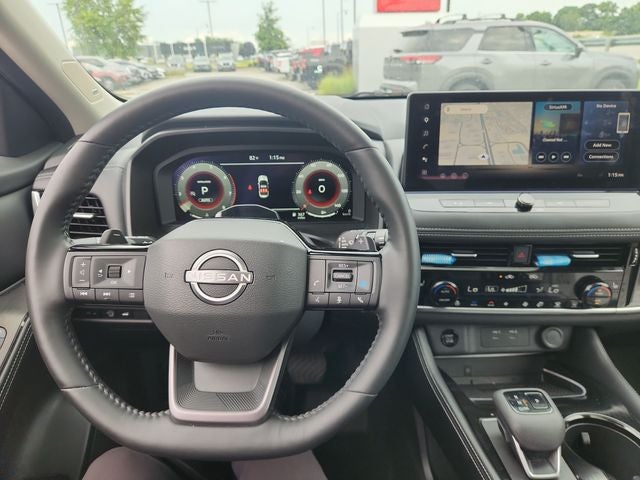 2025 Nissan Rogue Platinum