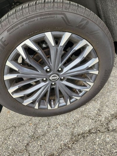 2025 Nissan Rogue Platinum
