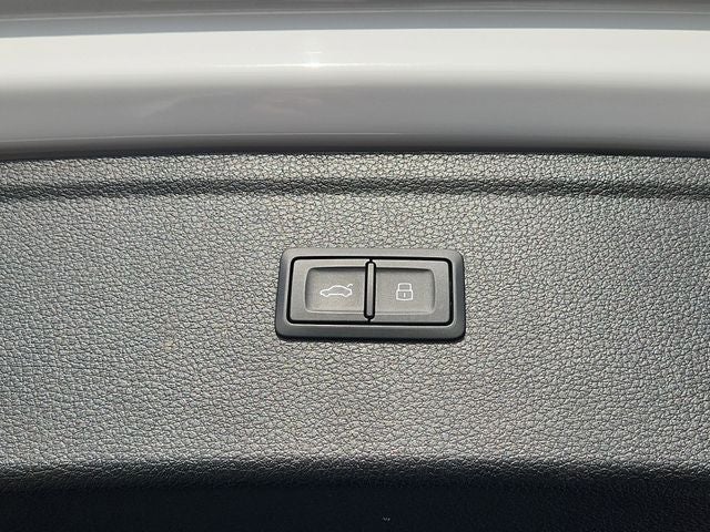 2025 Audi Q5 45 S line Premium quattro