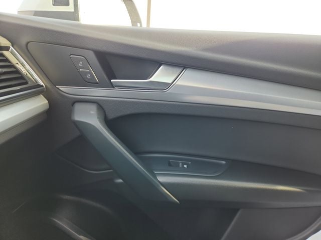 2025 Audi Q5 45 S line Premium quattro