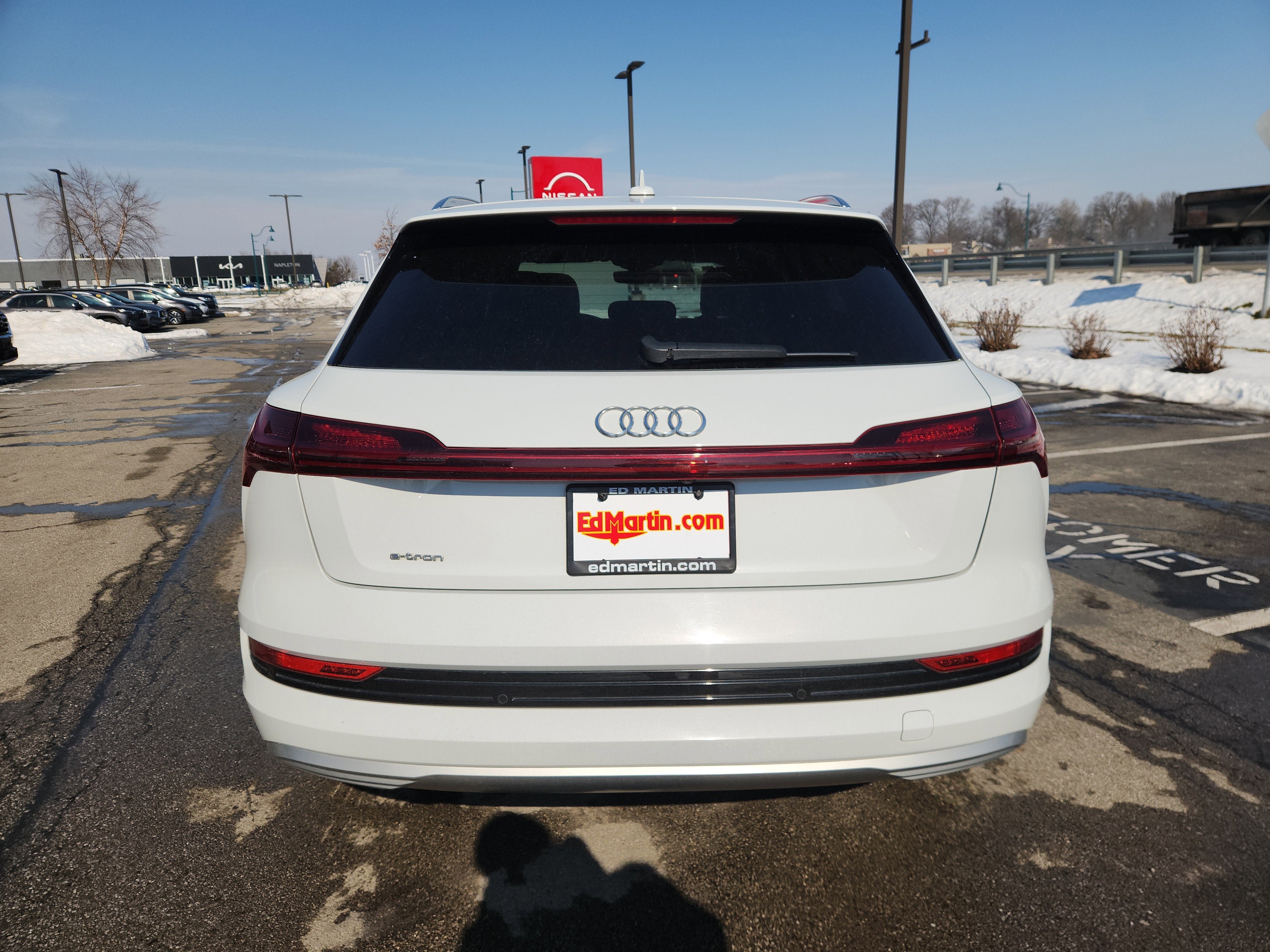 2019 Audi e-tron Prestige