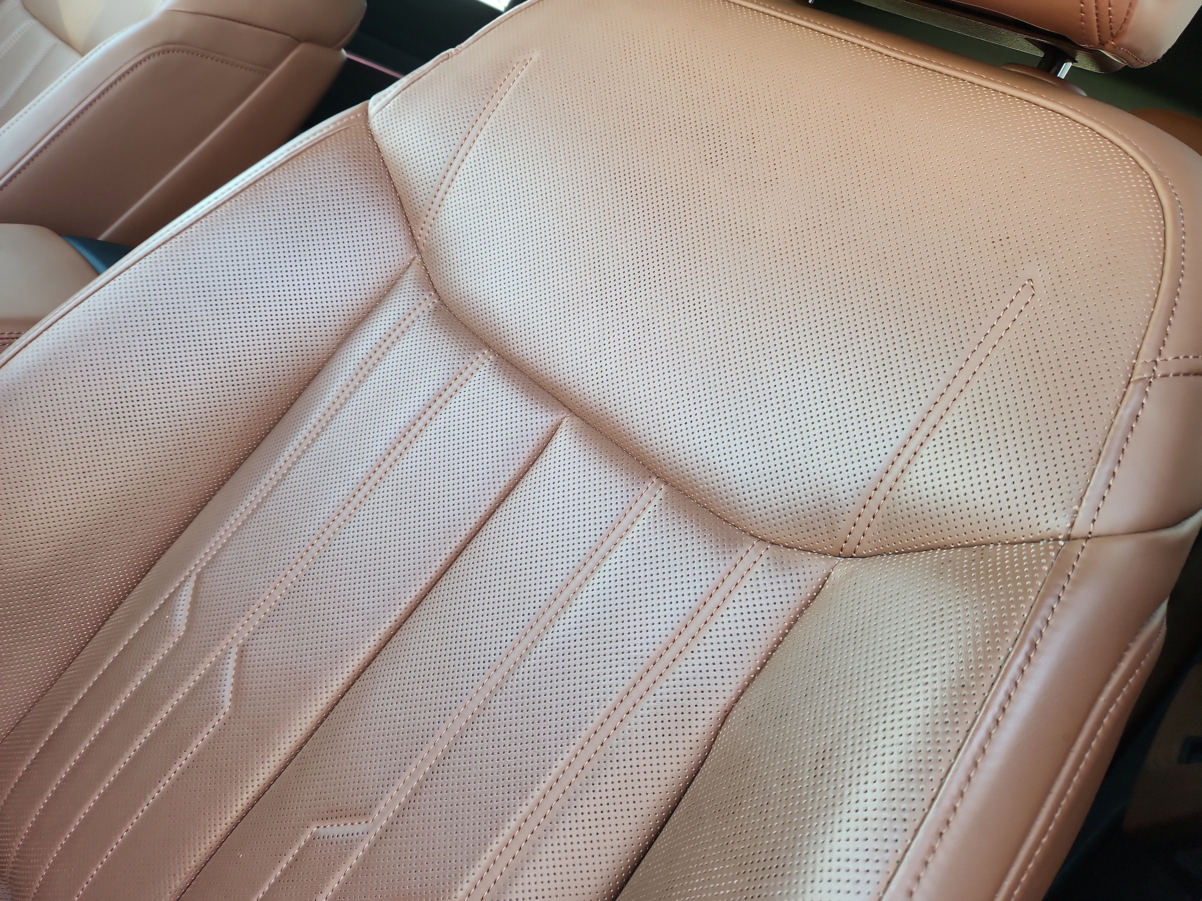 2019 Audi e-tron Prestige