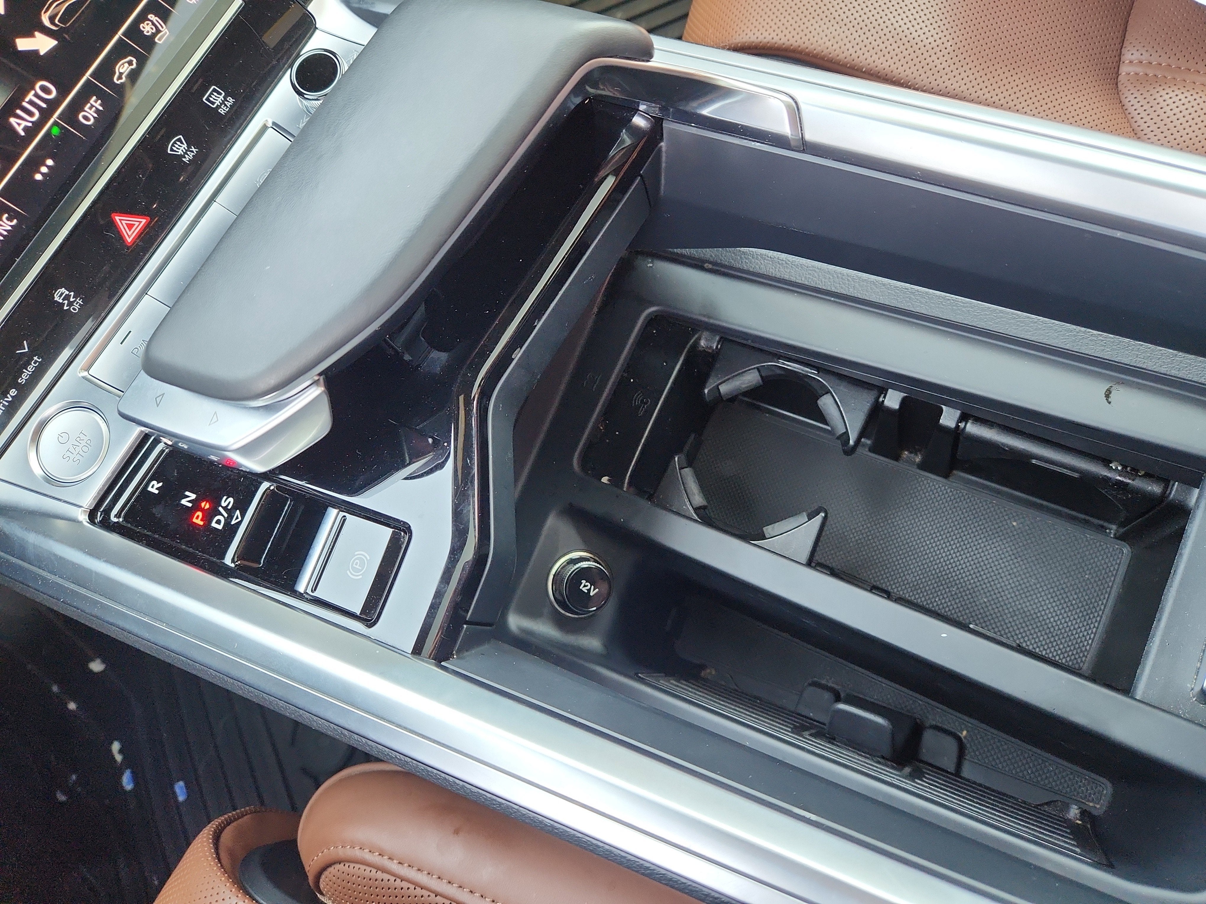 2019 Audi e-tron Prestige