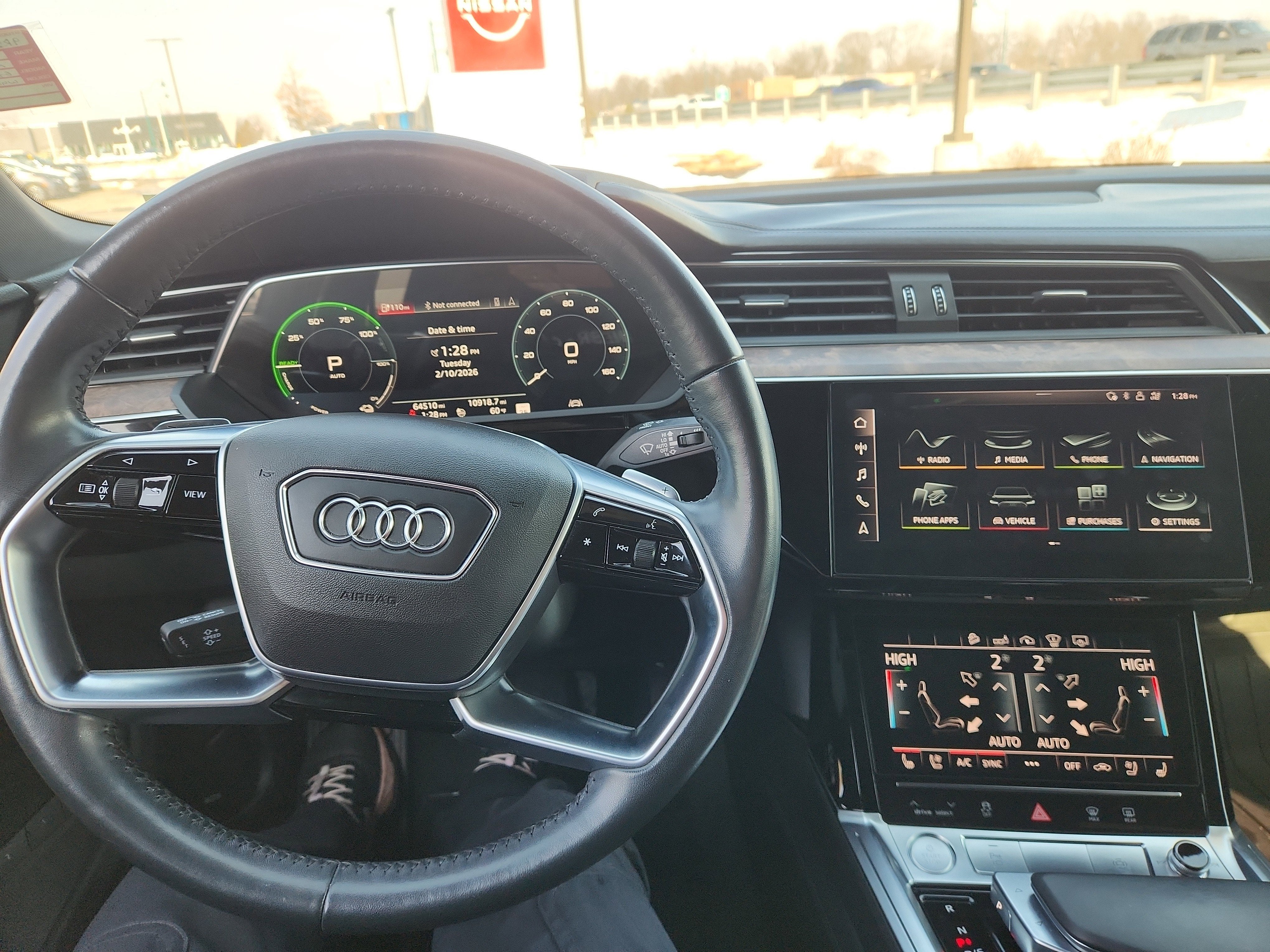 2019 Audi e-tron Prestige