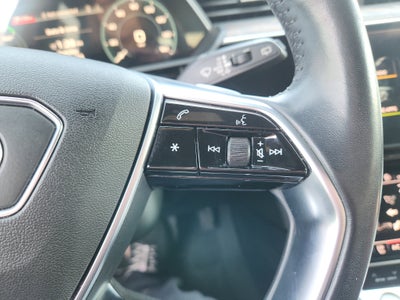 2019 Audi e-tron Prestige