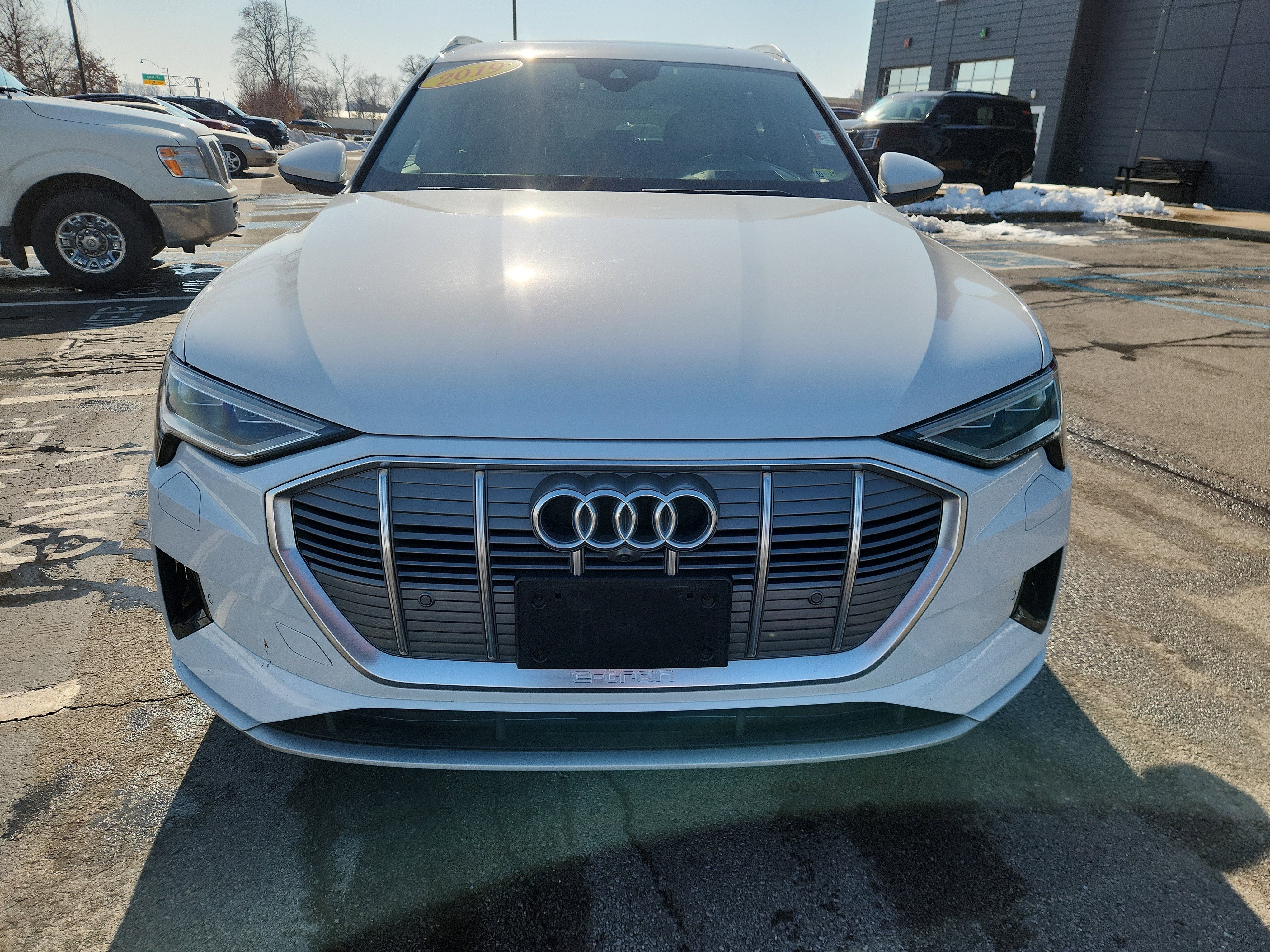 2019 Audi e-tron Prestige