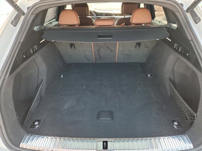 2019 Audi e-tron Prestige