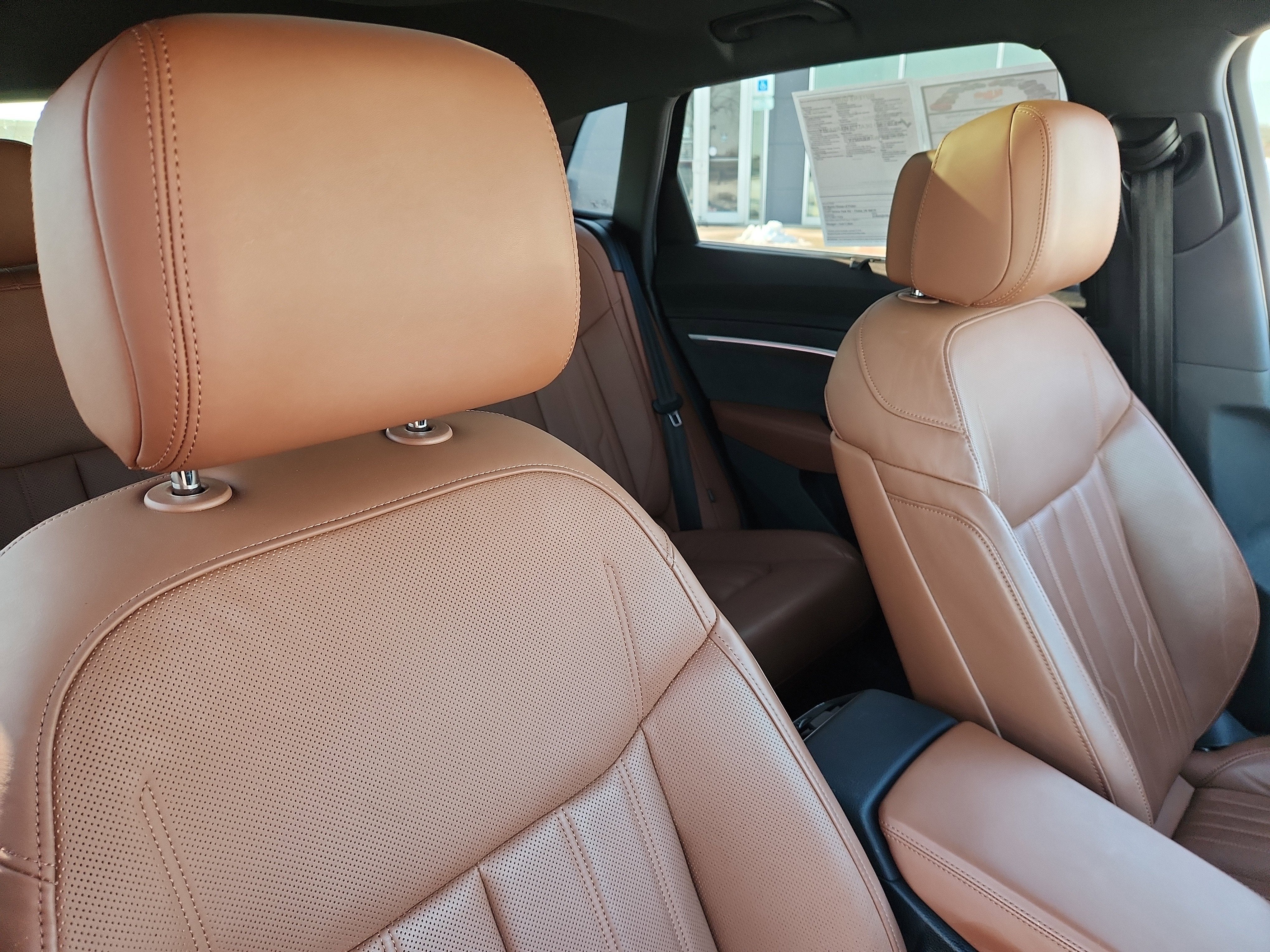 2019 Audi e-tron Prestige