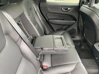 2018 Volvo XC60 T6 Momentum