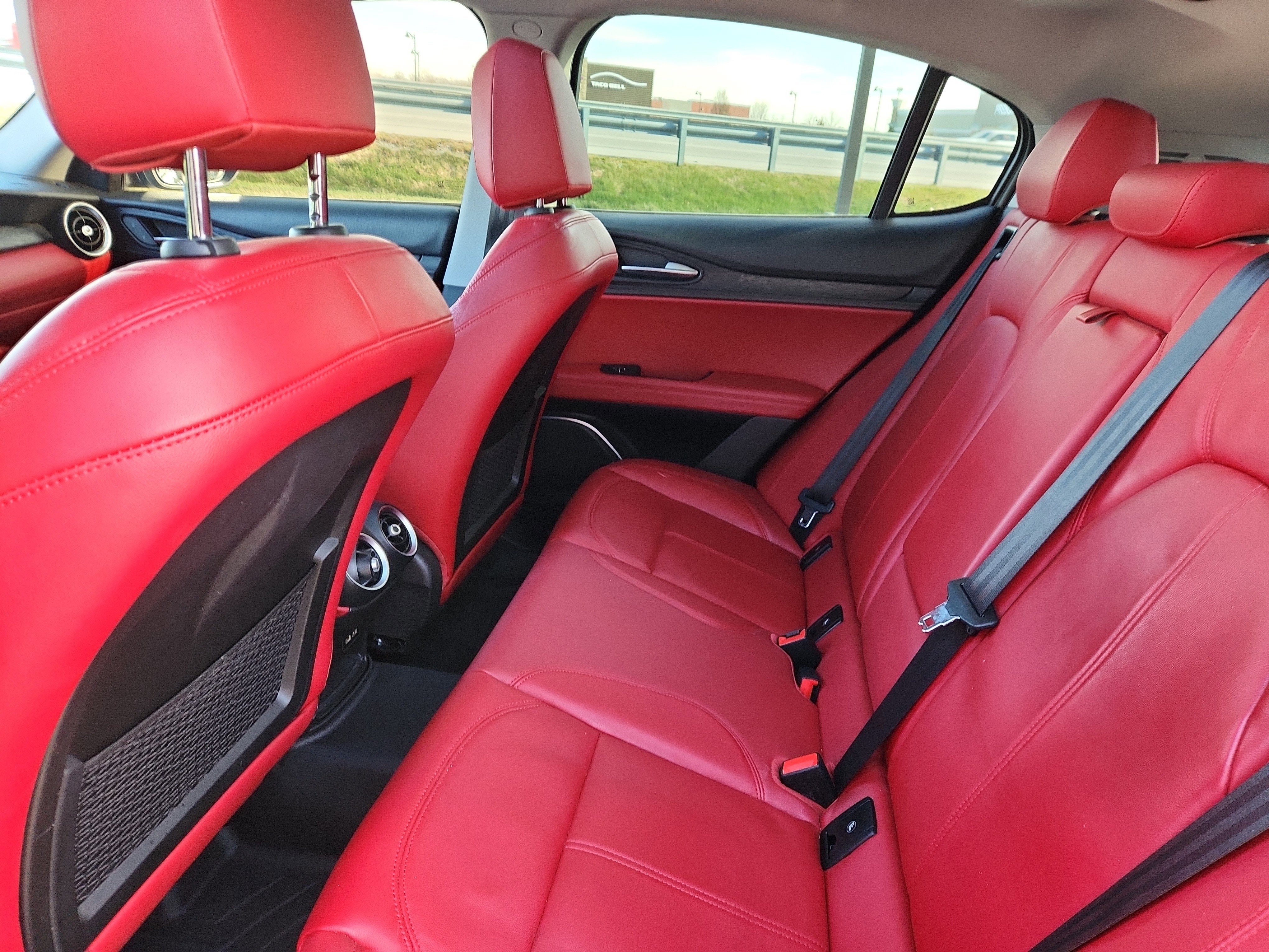 2020 Alfa Romeo Stelvio Base