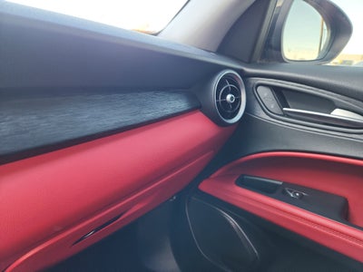 2020 Alfa Romeo Stelvio Base