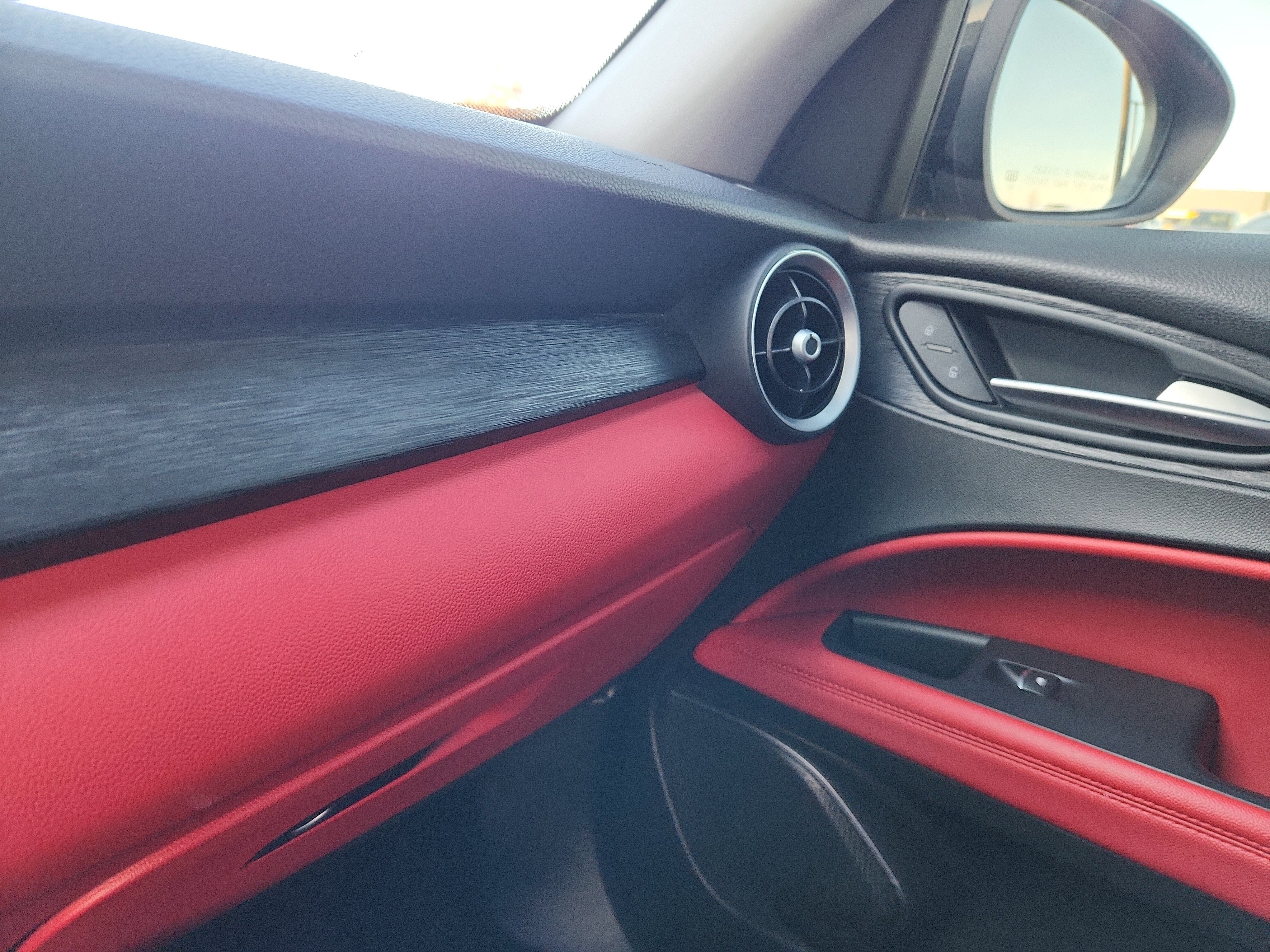 2020 Alfa Romeo Stelvio Base