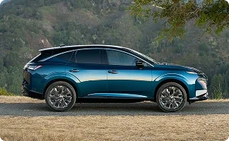 Nissan Rogue's sleek rear design